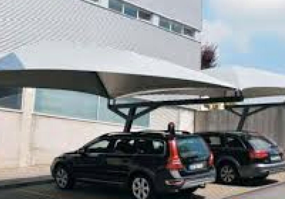 FABRICACIÓN-E-INSTALACIÓN-DE-TOLDOS